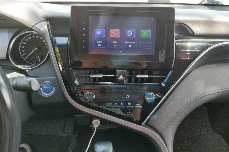 Used Toyota Camry 2021 Dual-Motor 2.5 HGVP Leading Edition Audio And AC Panel
