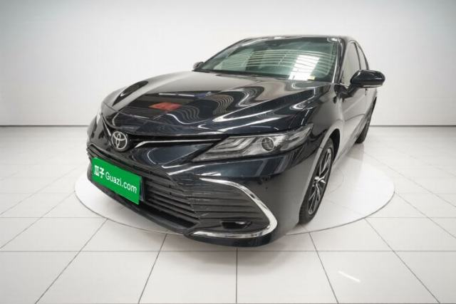 Ojetý Toyota Camry 2021 2.5G Luxury Edition