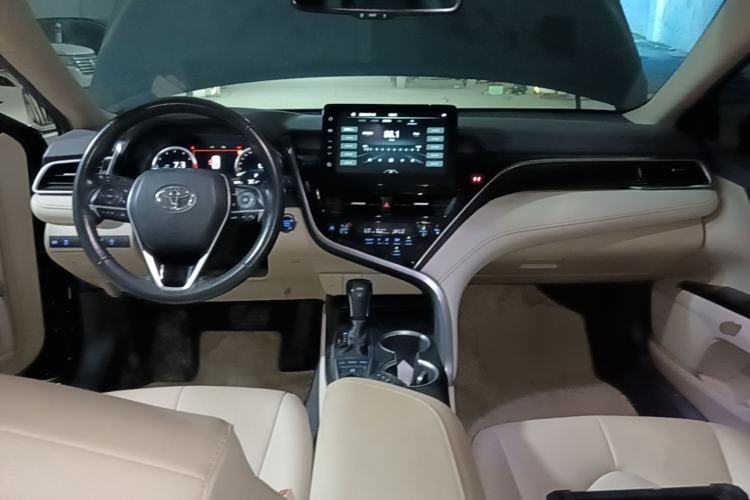 Used Toyota Camry 2021 2.5Q Flagship Edition Center Console