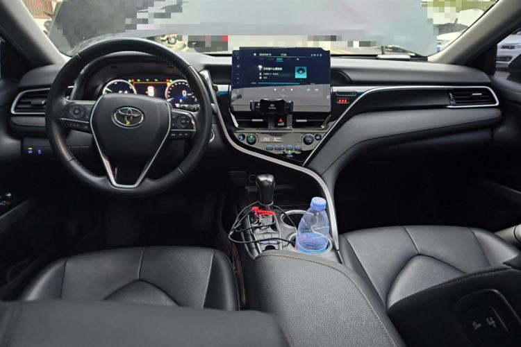 Used Toyota Camry 2021 Dual-Motor 2.5HG Luxury Edition Center Console