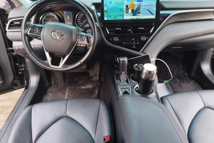Used Toyota Camry 2021 Dual-Motor 2.5 HGVP Leading Edition Center Console