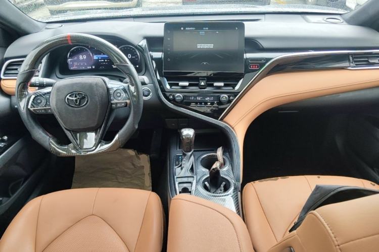 Used Toyota Camry 2021 2.5G Luxury Edition Center Console