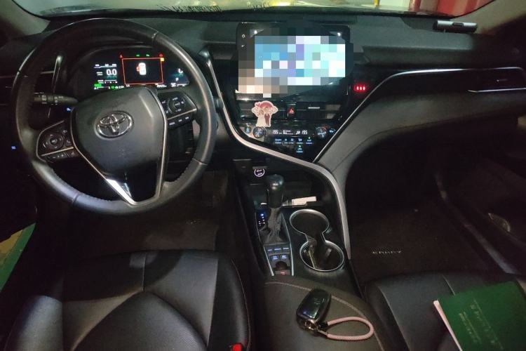 Used Toyota Camry 2021 Dual-Motor 2.5HG Luxury Edition Center Console
