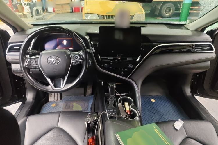 Used Toyota Camry 2021 Dual-Motor 2.5HG Luxury Edition Center Console