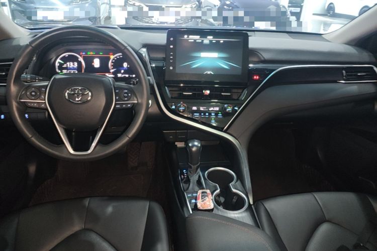 Used Toyota Camry 2021 Dual-Motor 2.5HG Luxury Edition Center Console