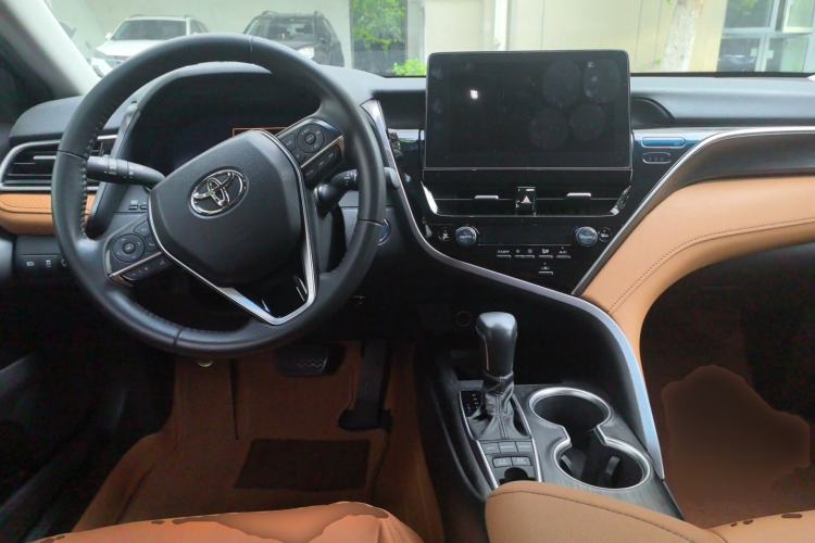 Used Toyota Camry 2021 Dual-Motor 2.5HG Luxury Edition Center Console