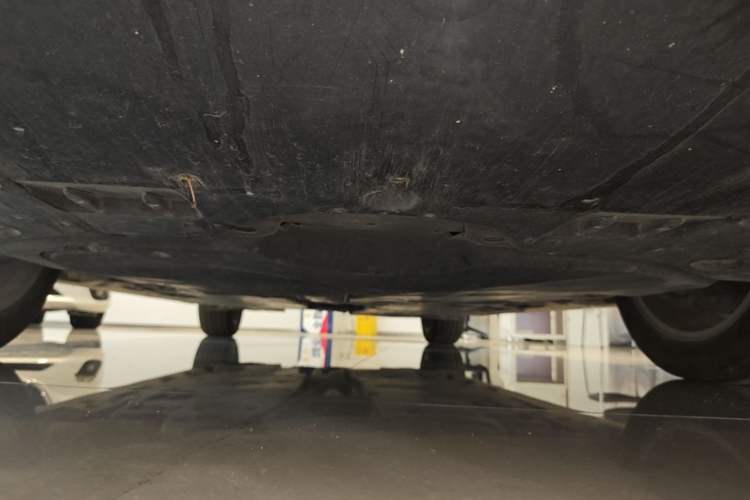 Used Toyota Camry 2021 2.0G Luxury Edition Chassis Front