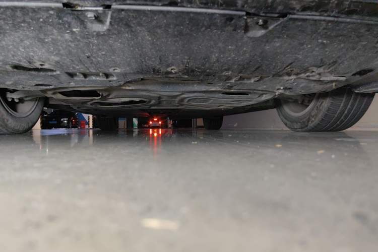 Used Toyota Camry 2021 2.0G Luxury Edition Chassis Front