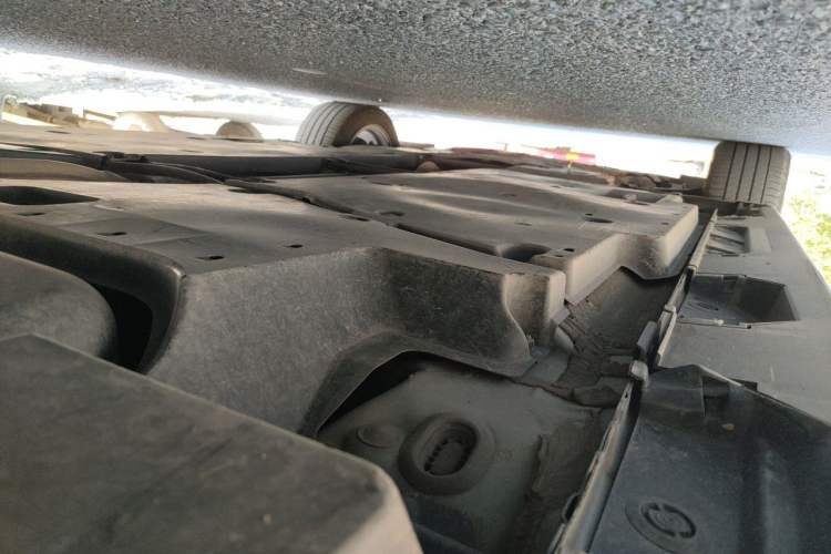Used Toyota Camry 2021 Dual-Motor 2.5 HGVP Leading Edition Chassis Rear Left