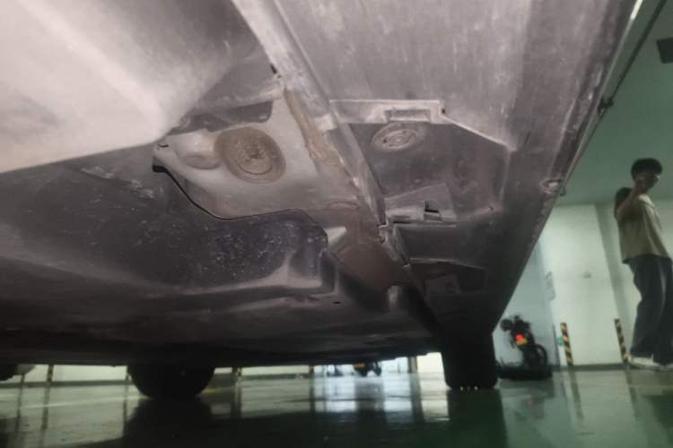 Used Toyota Camry 2021 2.0G Luxury Edition Chassis Rear Right