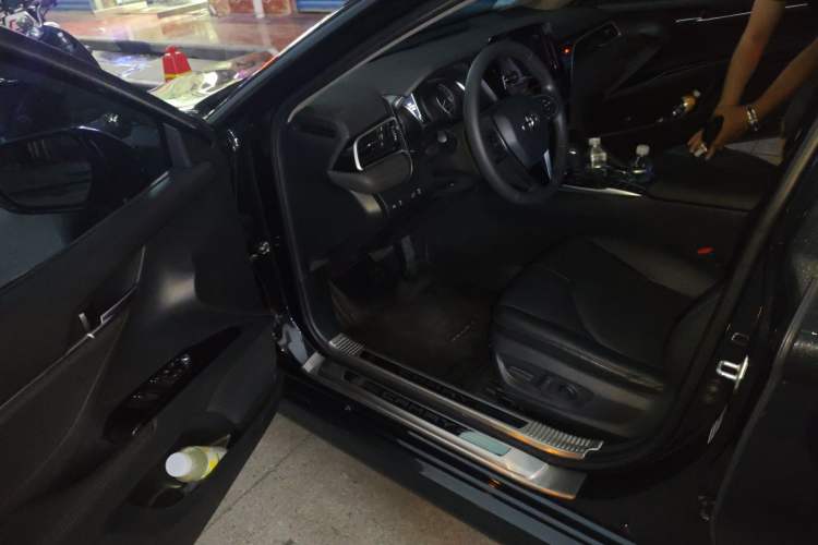 Used Toyota Camry 2021 Dual-Motor 2.5 HGVP Leading Edition Driver Seat