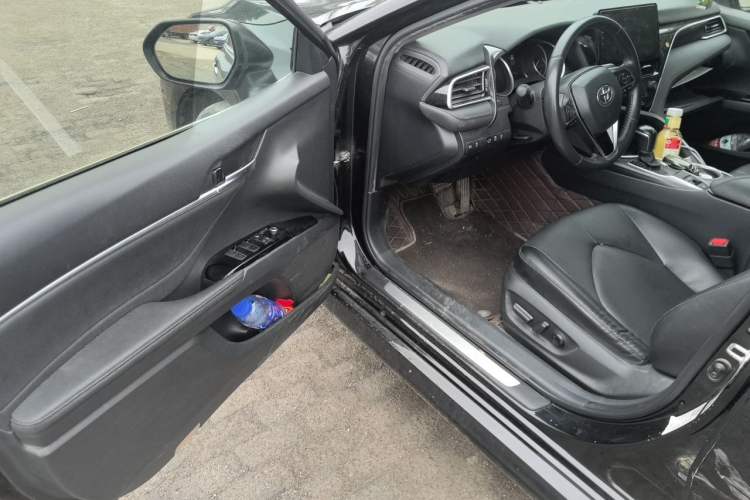 Used Toyota Camry 2021 2.0G Luxury Edition Driver Seat