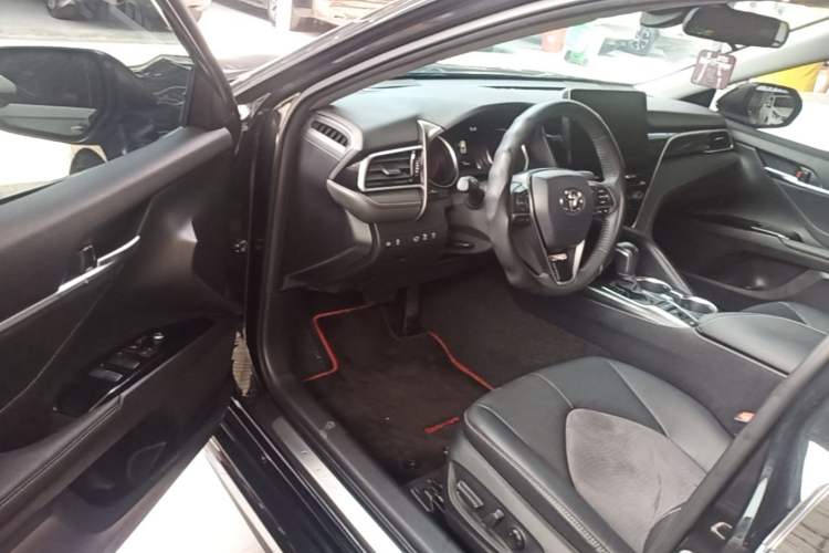 Used Toyota Camry 2021 2.0S FENGSHANG Edition Driver Seat