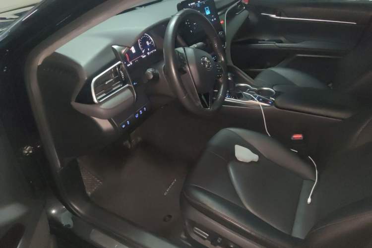 Used Toyota Camry 2021 2.5G Luxury Edition Driver Seat
