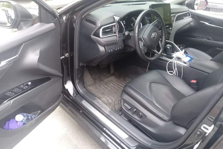 Used Toyota Camry 2021 2.0G Luxury Edition Driver Seat