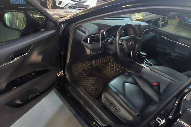 Used Toyota Camry 2021 Dual-Motor 2.5 HGVP Leading Edition Driver Seat