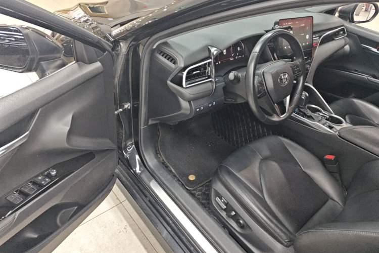 Used Toyota Camry 2021 Dual-Motor 2.5HG Luxury Edition Driver Seat