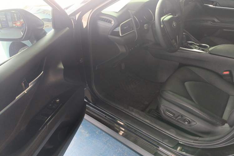 Used Toyota Camry 2021 Dual-Motor 2.5 HGVP Leading Edition Driver Seat