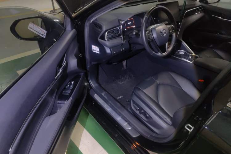 Used Toyota Camry 2021 Dual-Motor 2.5HG Luxury Edition Driver Seat