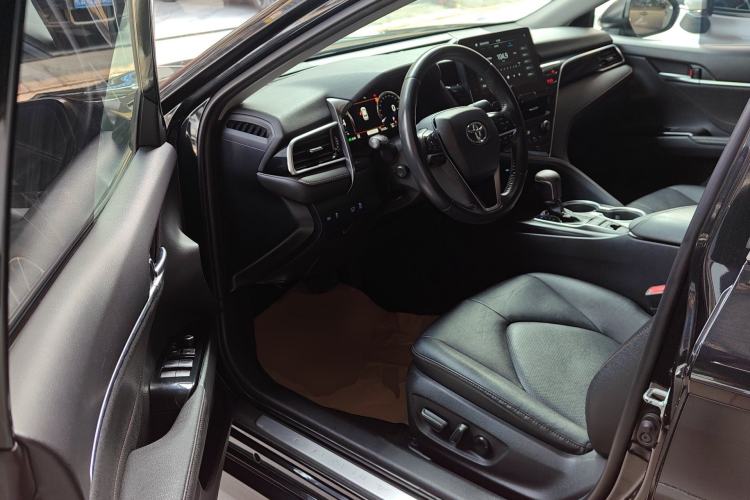 Used Toyota Camry 2021 Dual-Motor 2.5HG Luxury Edition Driver Seat