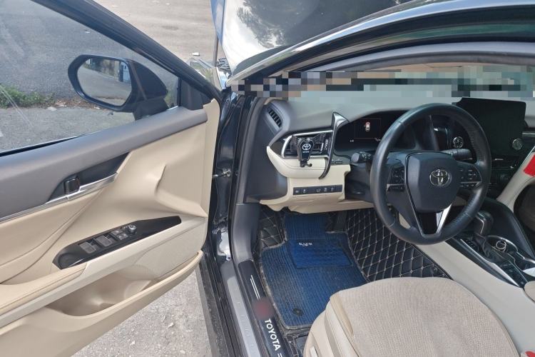 Used Toyota Camry 2021 2.5G Luxury Edition Driver Seat