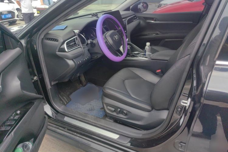 Used Toyota Camry 2021 2.0G Luxury Edition Driver Seat