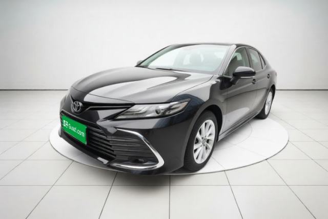 Ojetý Toyota Camry 2021 2.0G Luxury Edition