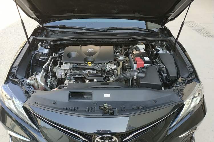 Used Toyota Camry 2021 2.0G Luxury Edition Engine Bay