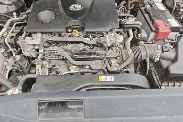 Used Toyota Camry 2021 2.0G Luxury Edition Engine Bay