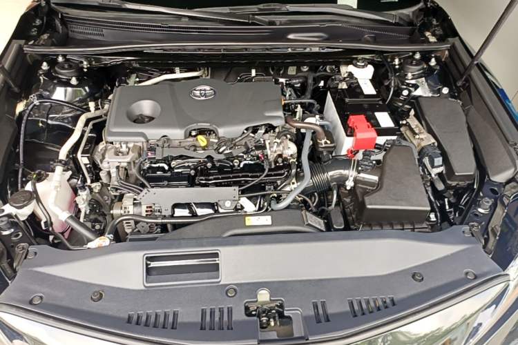 Used Toyota Camry 2021 2.5G Luxury Edition Engine Bay