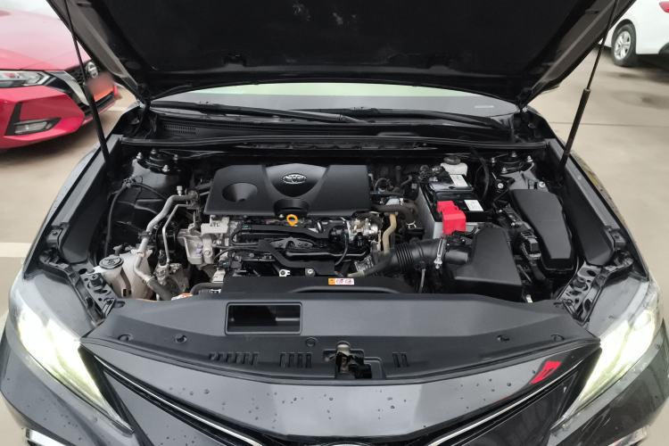 Used Toyota Camry 2021 2.0G Luxury Edition Engine Bay