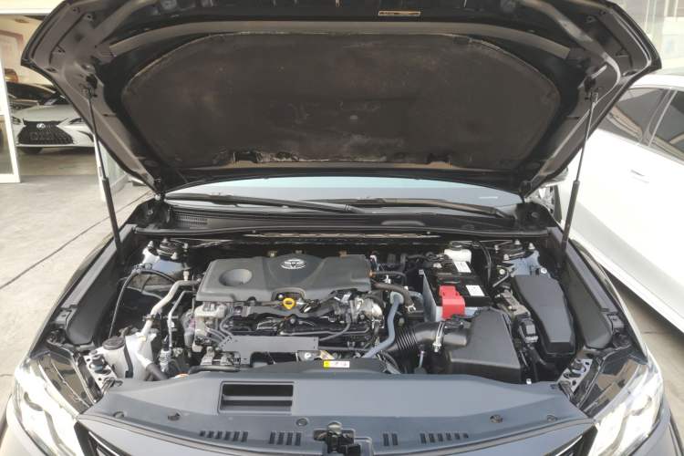 Used Toyota Camry 2021 2.5G Luxury Edition Engine Bay