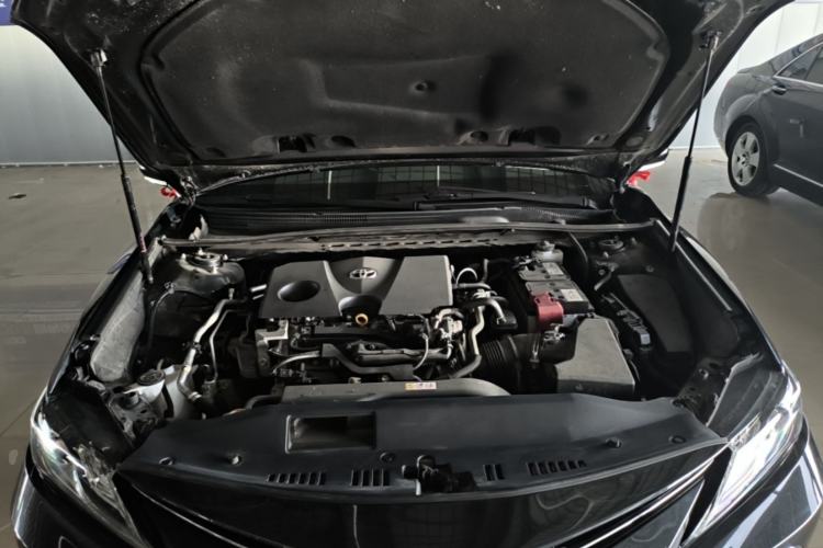 Used Toyota Camry 2021 2.0G Luxury Edition Engine Bay