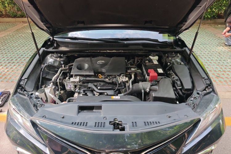 Used Toyota Camry 2021 2.0G Luxury Edition Engine Bay