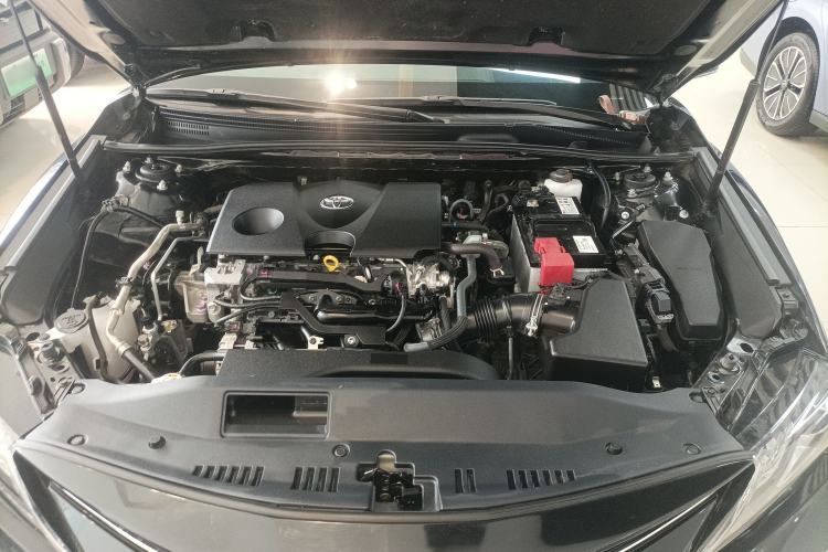 Used Toyota Camry 2021 2.0G Luxury Edition Engine Bay