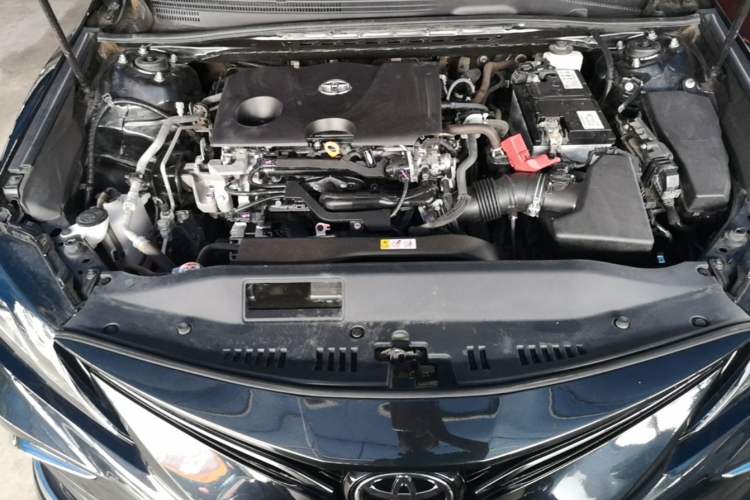 Used Toyota Camry 2021 2.0G Luxury Edition Engine Bay