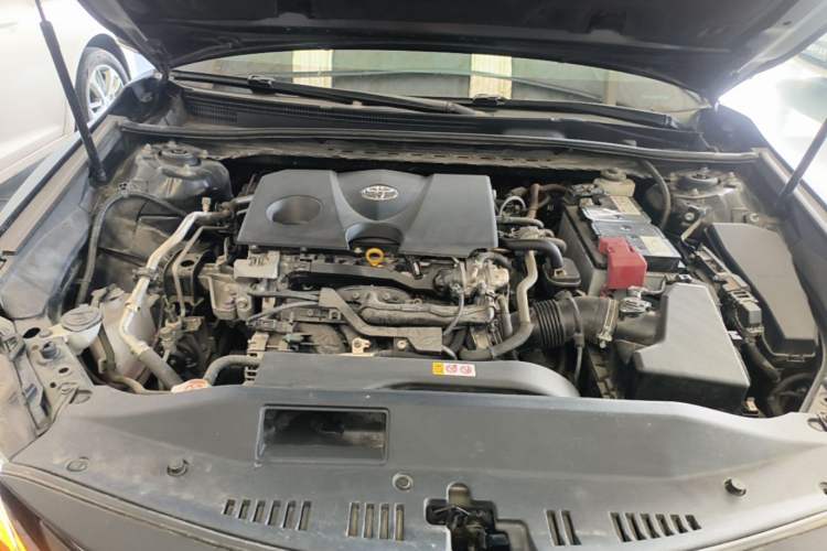 Used Toyota Camry 2021 2.0G Luxury Edition Engine Bay