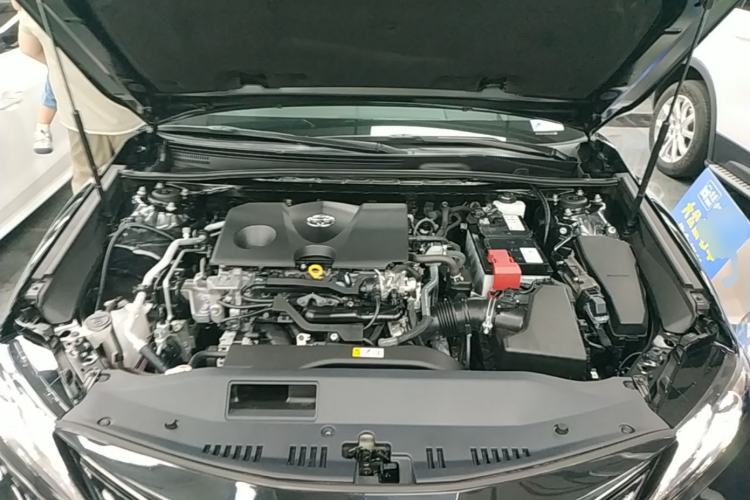 Used Toyota Camry 2021 2.0G Luxury Edition Engine Bay
