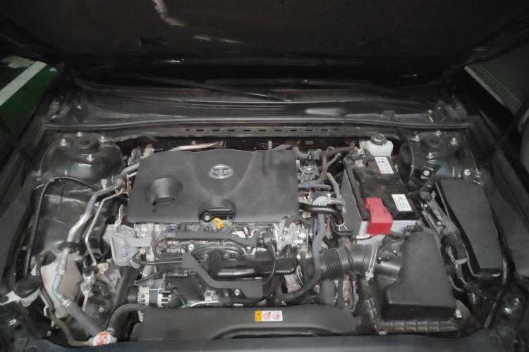 Used Toyota Camry 2021 2.0G Luxury Edition Engine Bay