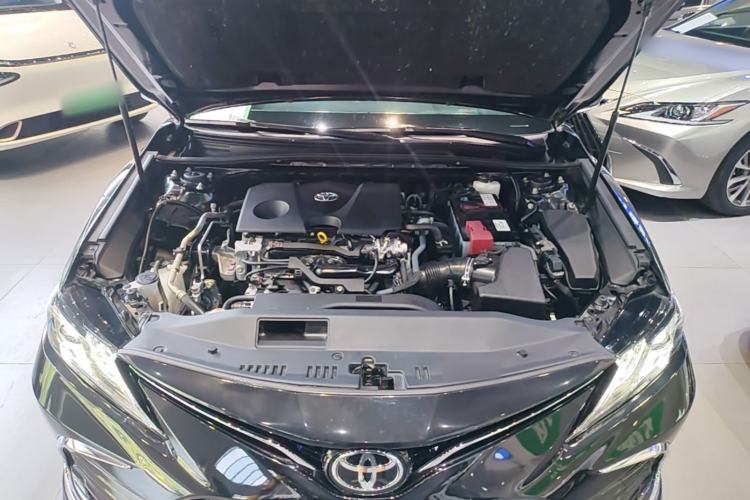 Used Toyota Camry 2021 2.0G Luxury Edition Engine Bay