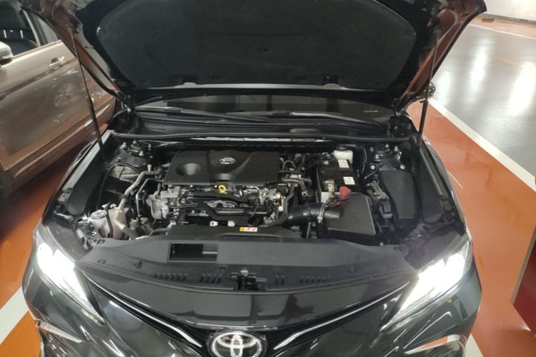 Used Toyota Camry 2021 2.0G Luxury Edition Engine Bay