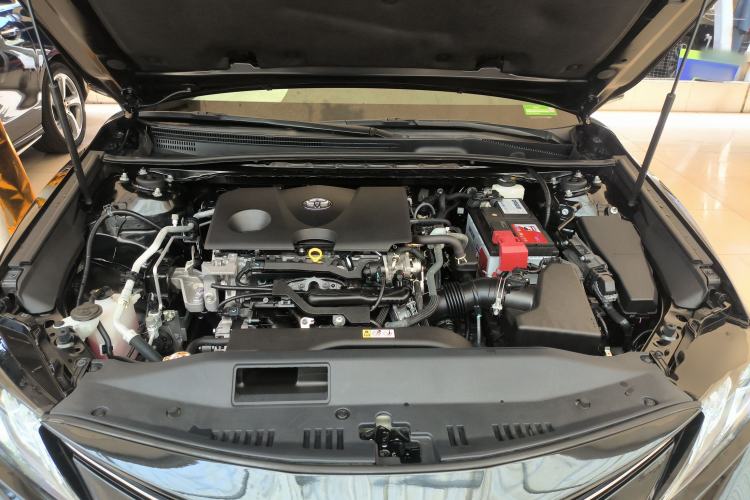 Used Toyota Camry 2021 2.0G Luxury Edition Engine Bay