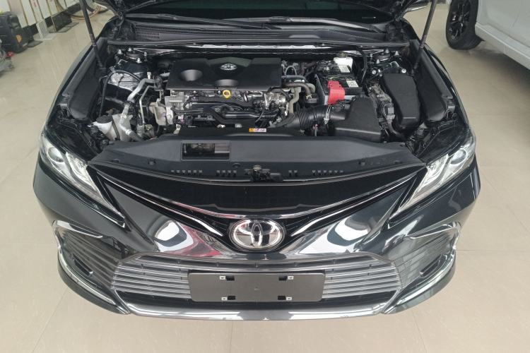 Used Toyota Camry 2021 2.0G Luxury Edition Engine Bay