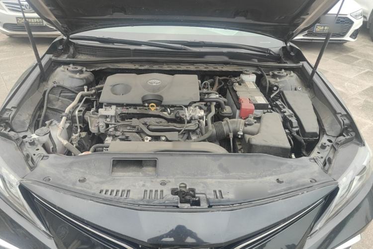 Used Toyota Camry 2021 2.0G Luxury Edition Engine Bay