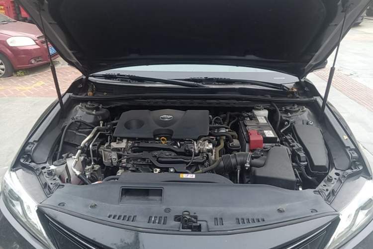 Used Toyota Camry 2021 2.0G Luxury Edition Engine Bay