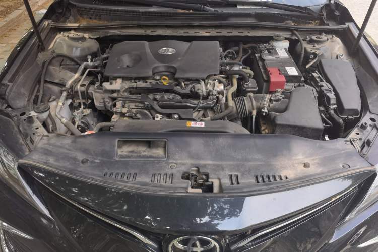 Used Toyota Camry 2021 2.0G Luxury Edition Engine Bay