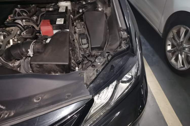 Used Toyota Camry 2021 2.0G Luxury Edition Engine Bay Left