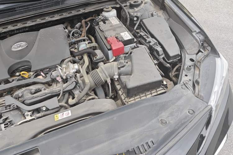 Used Toyota Camry 2021 2.0G Luxury Edition Engine Bay Left