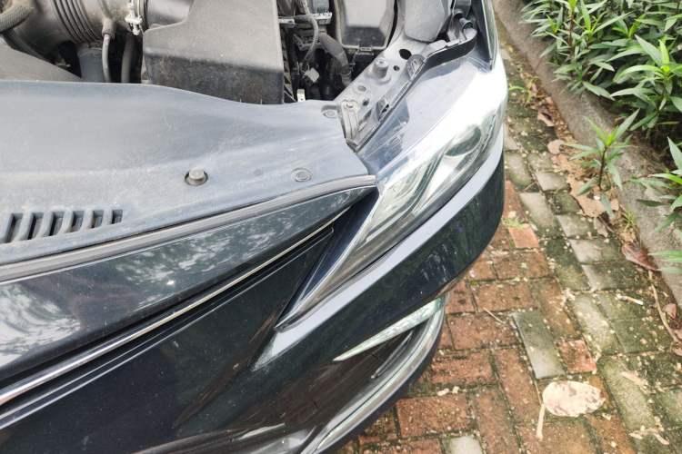 Used Toyota Camry 2021 2.0G Luxury Edition Engine Bay Left