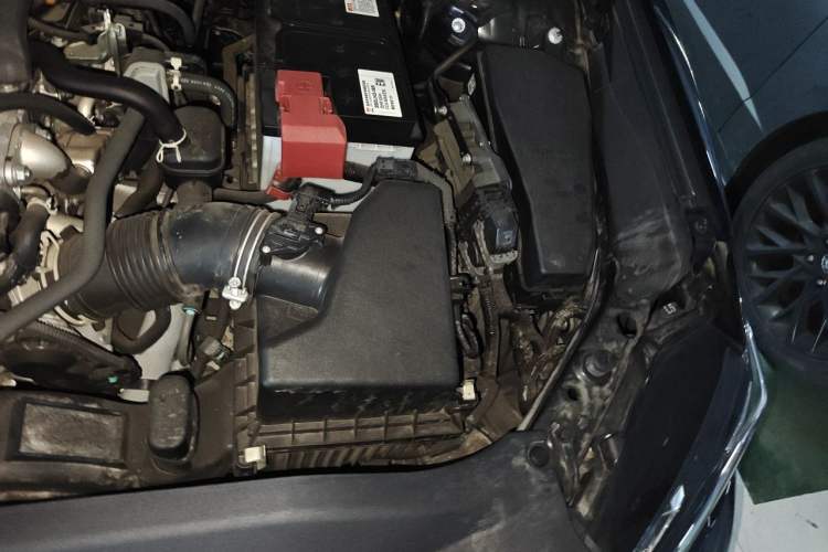 Used Toyota Camry 2021 2.5S Fēngshàng Edition Engine Bay Left